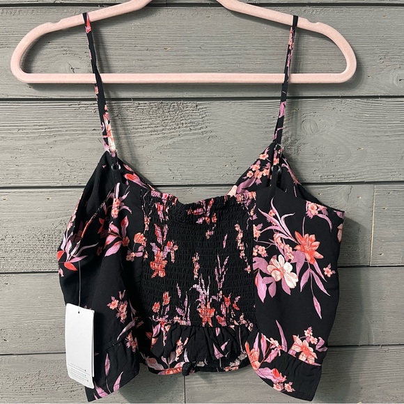 NWT Harmony & HAVOC Black Floral Crop Top Sz Large - Picture 8 of 12
